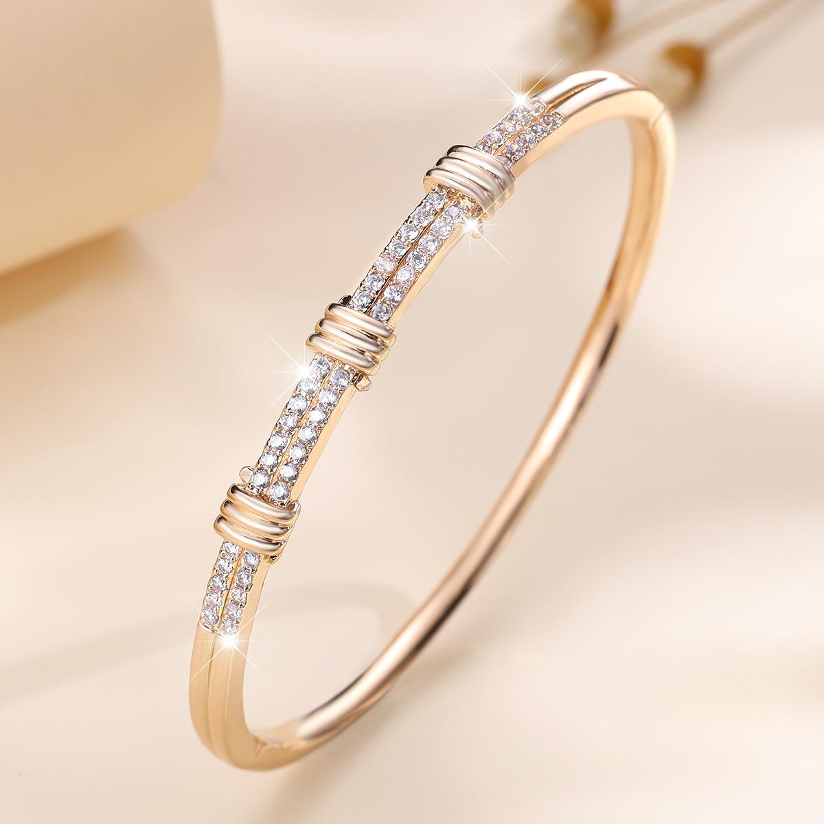 Stylish, Simple and High-end Niche Design Micro-INS Style Bracelet 17CM