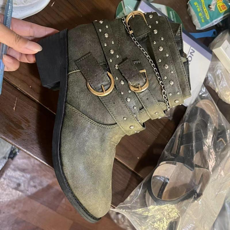 

Autumn and winter new women s boots women s leather boots large size casual square and women s Martin boots size 43 зелёный