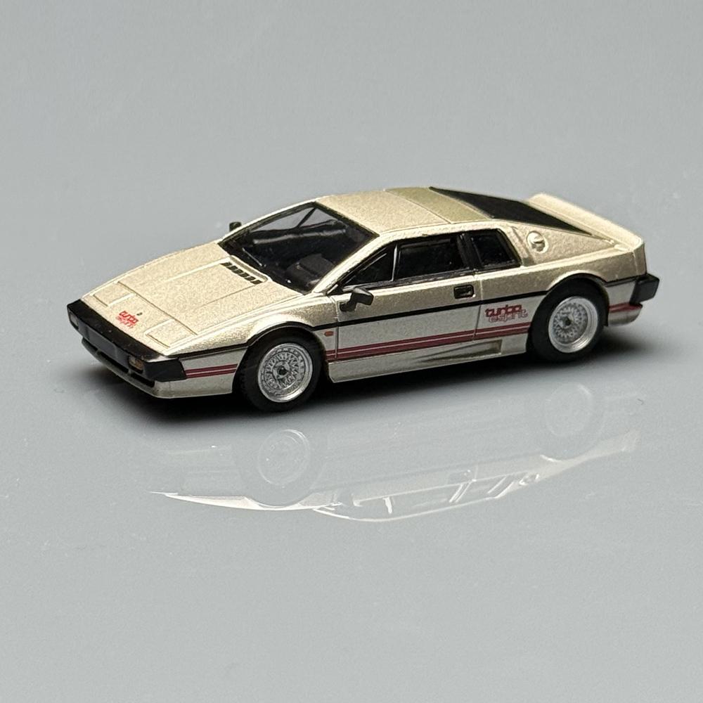 ABBY1 MGT 1/64 Lotus Esprit Turbo Alloy Diecast Model Car Collection Toy Station Vehicle Gift For Adults (Without  packaging) золотой