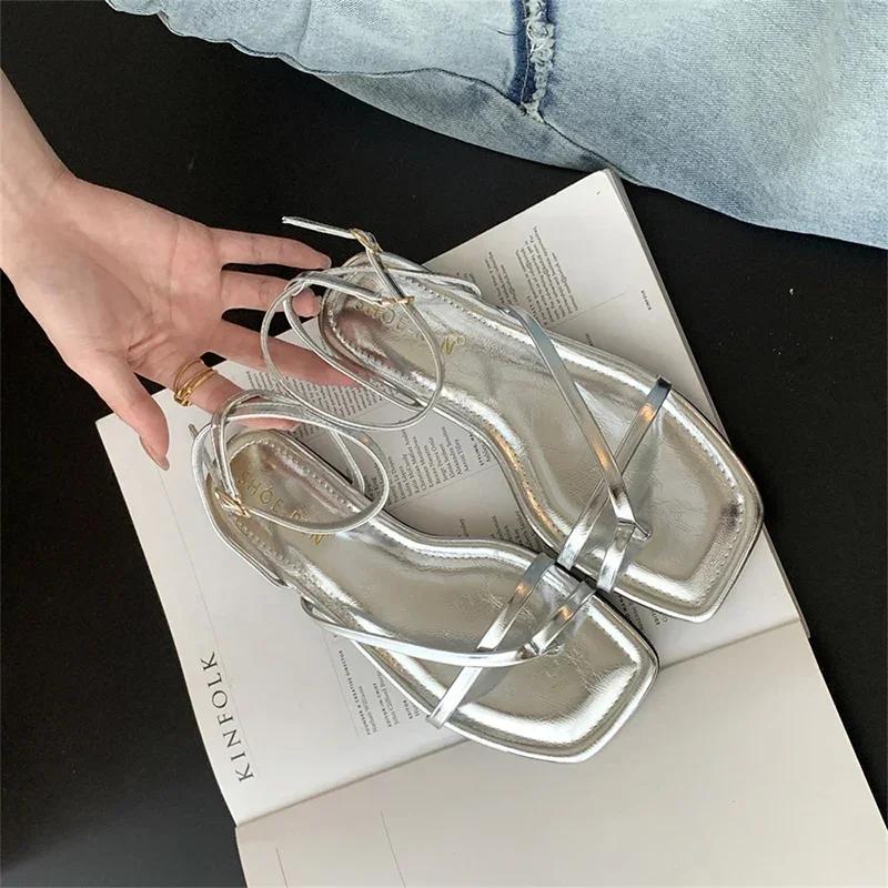 

Fashion 2025 Summer Gladiator Women Sandals Fashion Elegant Narrow Band Clip Toe Shoes Ladies Comfort Flats Beach Sandalias 35