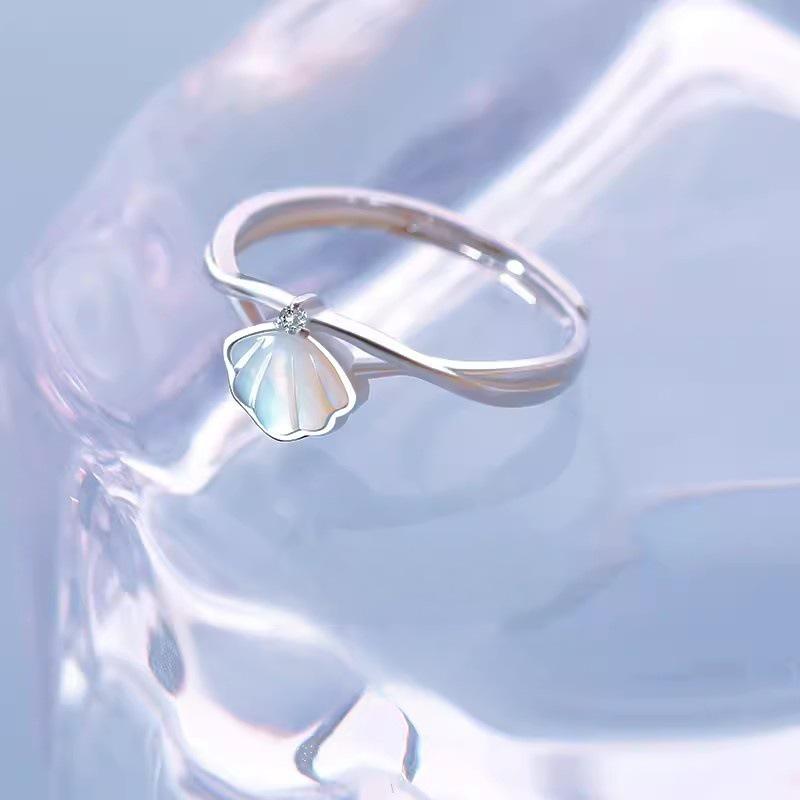 High-End 925 Silver Plated Women's Shell Ring, Adjustable, Ideal Valentine's Day Gift