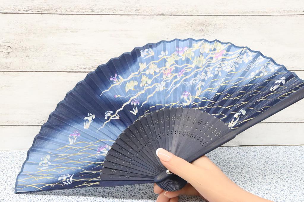 Castle Enterprises Premium Handmade Fans Floral Pattern Set of 20 A Bulk a Great Japanese Souvenir for Foreigners [Japanese (Indigo)] - Purchase,