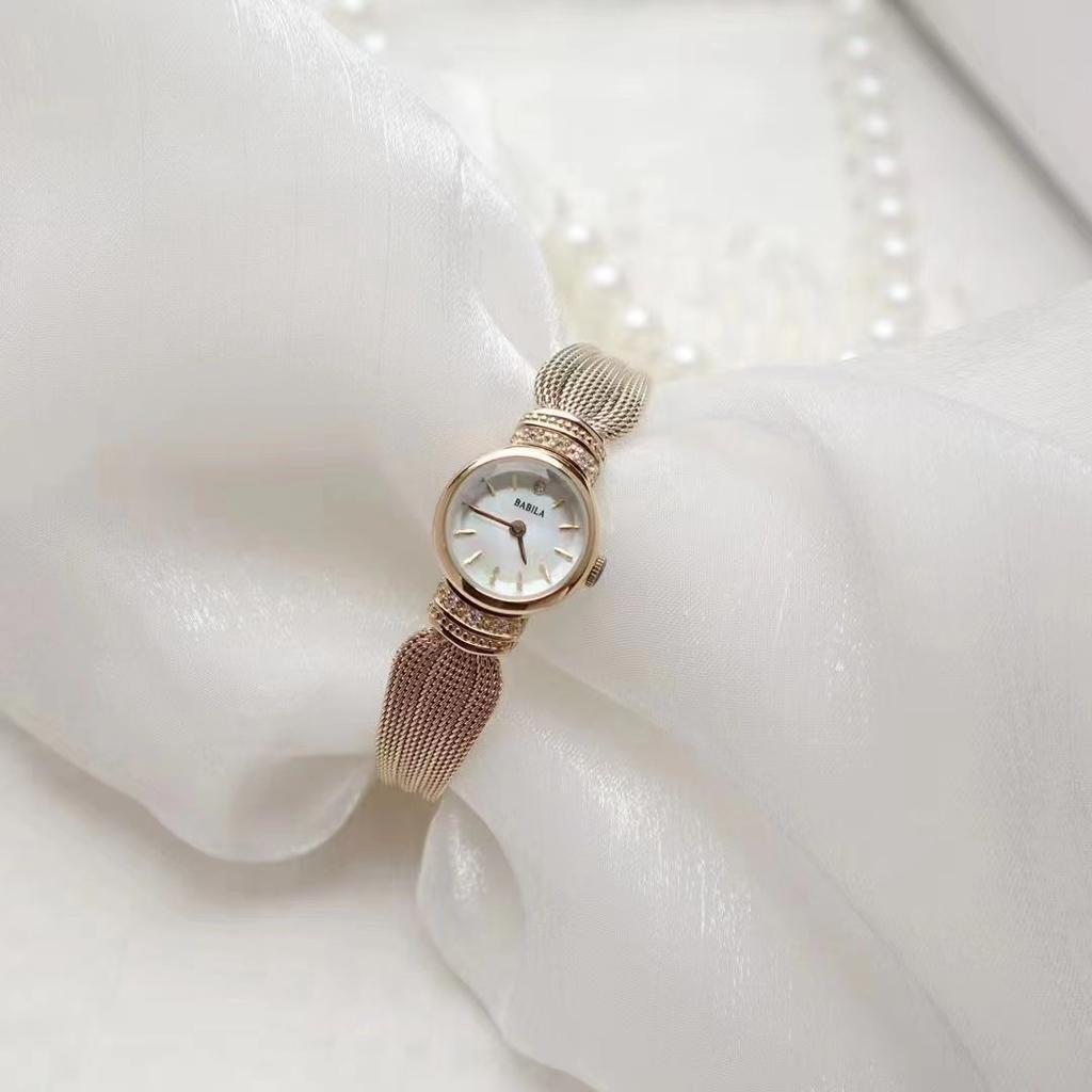 Orologio da Donna Mini Piccolo Oro di Lusso di Nicchia Rétro Rete Catena Sottile Quarzo Raffinato Medievale