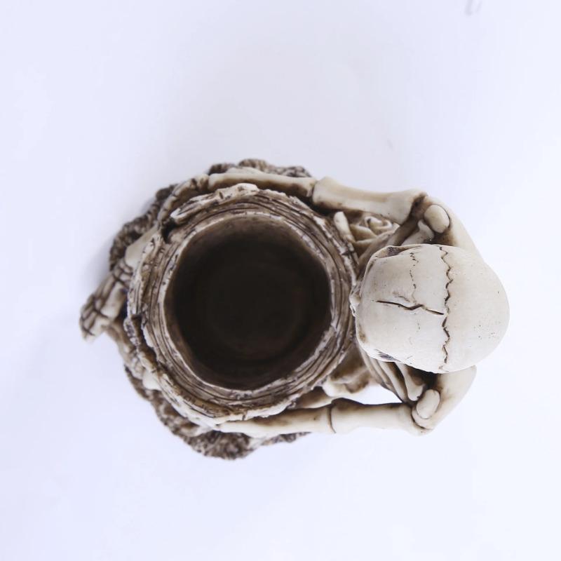 Creative Skull Multifunctional Storage Rack Desk Storage Pen Holder Resin Cosmetics Storage Halloween Gift