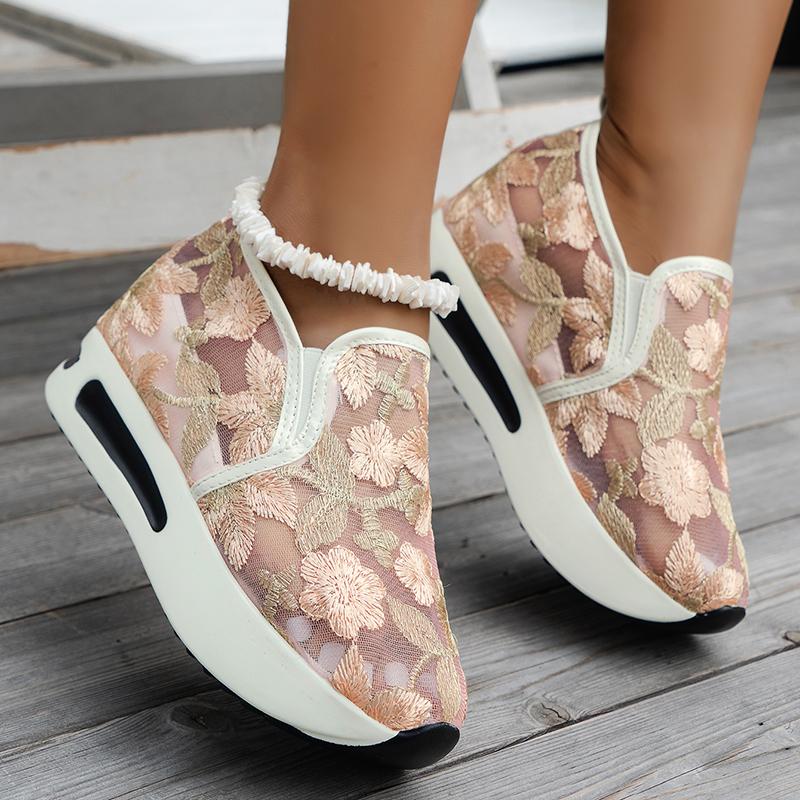 

мода Модные вышитые туфли на платформе для женщин 2024 Летние сетчатые дышащие кроссовки женские скрытые каблуки Slip On Caual Shoes 36 розовый