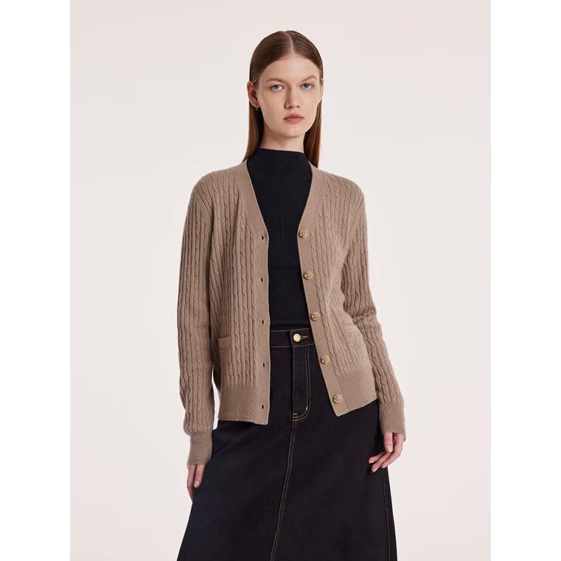 GOELIA Women's Cashmere Knit Cardigan
