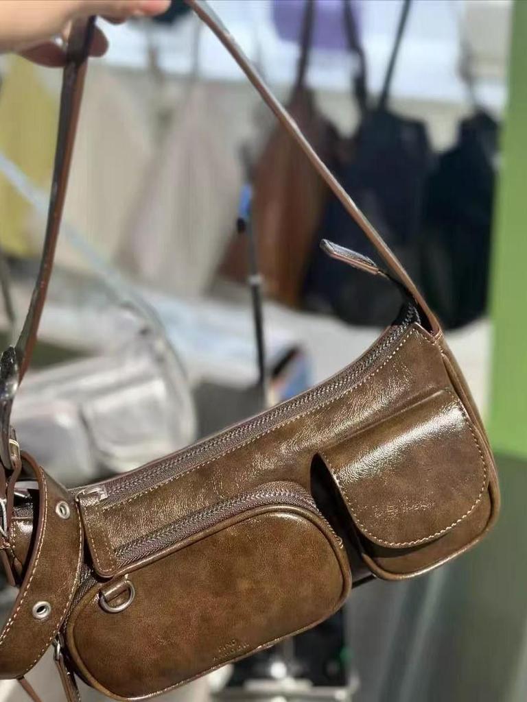 Korea Niche FindKapoor Multi-Pocket ITZY Style Crossbody Shoulder Bag for Women