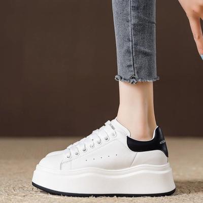 Zapatillas de deporte vulcanizadas de cuero blanco para mujer, zapatos de plataforma plana, de diseñador, para correr, primavera 2024