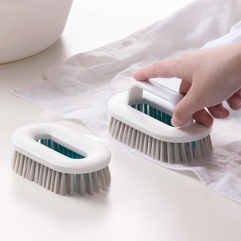 

Multi-functional Household Cleaning Brush