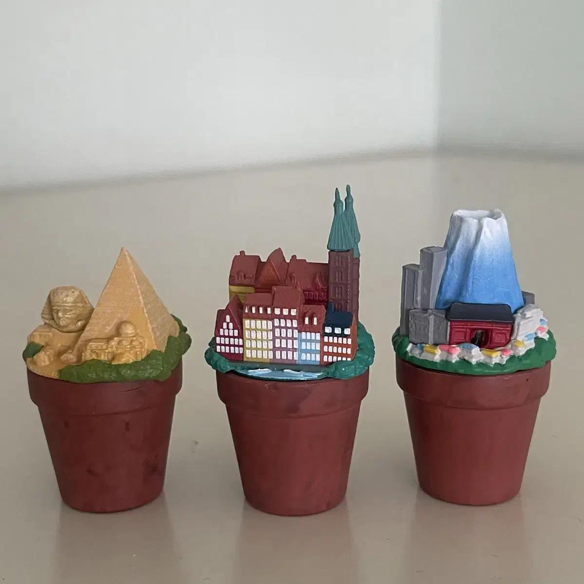 

3 фигурки Гача