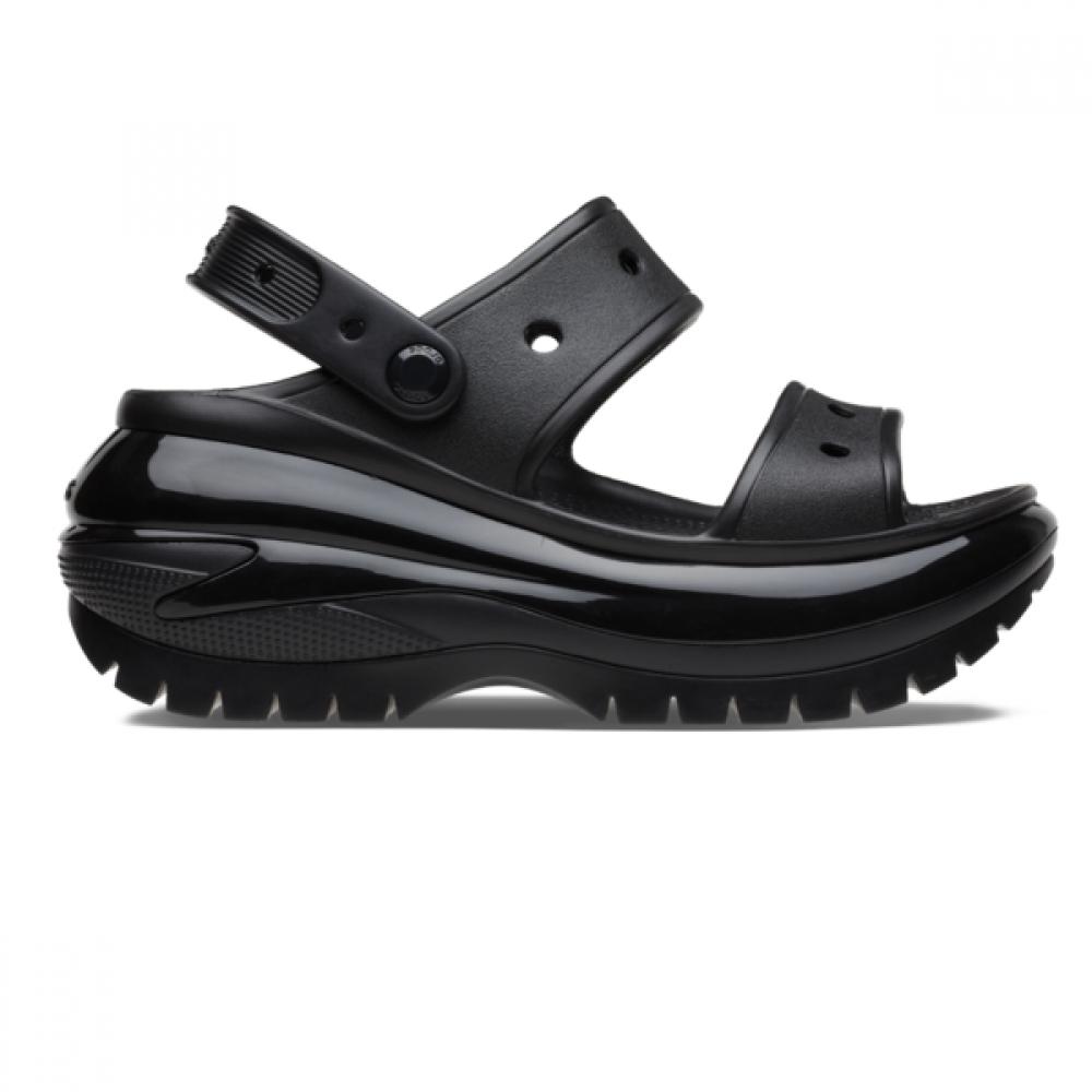 CrocS Women S Mega cruSh Sandal 207989 001