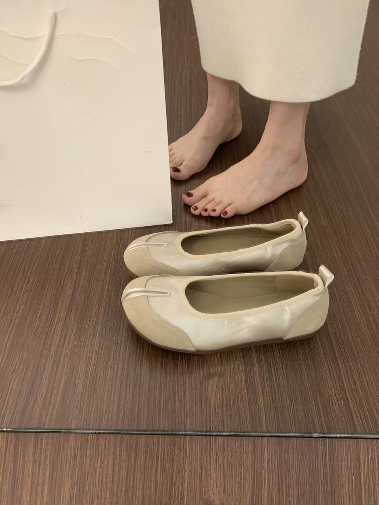 French flat-soled evening breeze gentle shoes versatile and not tired feet soft leather grandma shoes one foot split-toed ballet single shoes women