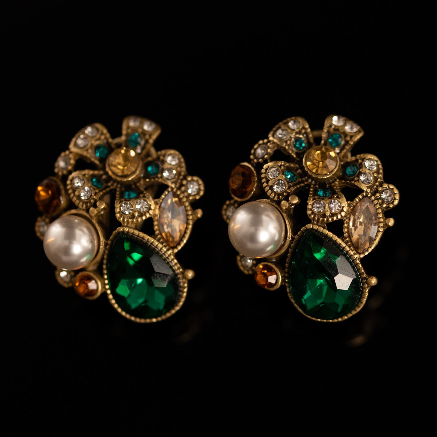 Средневековый Винтажный Высокая Мода Индивидуальность Темперамент Женский, Медный Сплав Элегантный Темперамент Зеленый Кристалл Цветок Ожерелье