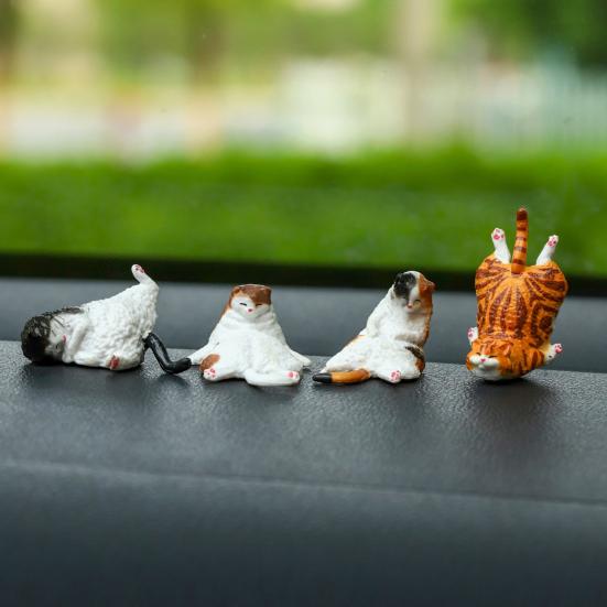 Dekorace na palubní desku auta Kočka Mini figurky spící koťátka na čelní sklo a konzoli Roztomilé PVC ozdoby Bezpečný rozkošný doplněk do interiéru auta