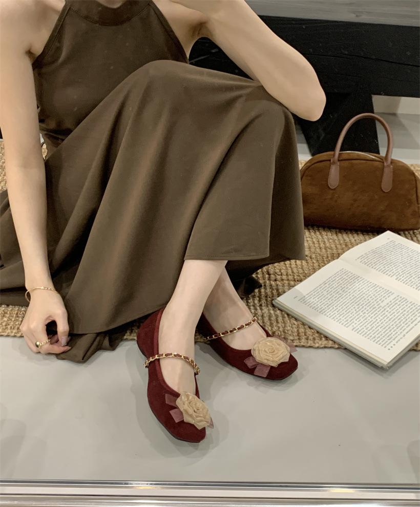 Spring 2025 Retro New Chinese Rose Single Shoes Dead Leaf Butterfly Thick Heel Mary Jane Suede Strap Medium Heel Women's Shoes