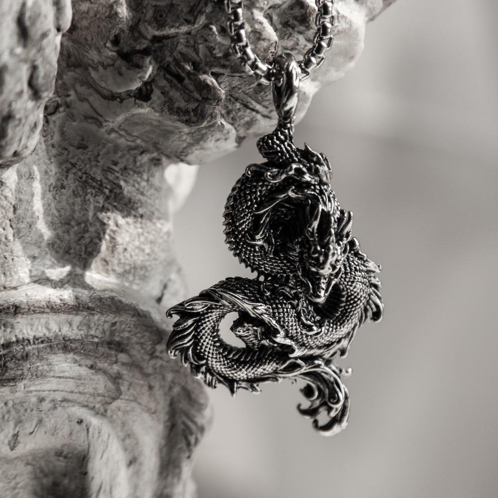

Простое Новое Нишевое Тренд Металлическое Ожерелье с Подвеской в виде Дракона для Мужчин и Женщин Панк Готика Животное Длинная Цепочка Хип-Хоп Рок Вечеринка ПодвескаЦиркон 60cm