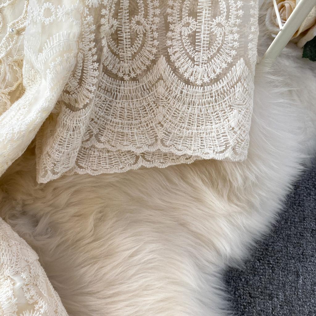 High Quality Runway Design Embroidered Beaded Round-Neck Wedding Dress for Women Summer Lace Crochet Slim Pleated Dress