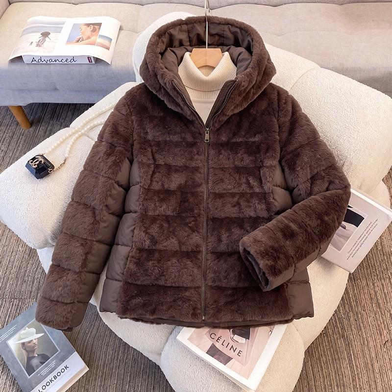 Womens Short Winter Coat With Faux Fur Trim Panel Design Hooded Cotton Puffer Jacket Cold Weather