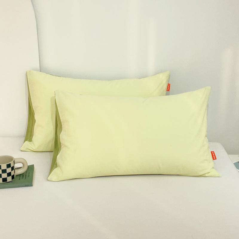 2pcs All-Cotton Washed Cotton Pillowcases, Comfortable for Bed Use, Machine Washable, Suitable for All Seasons.