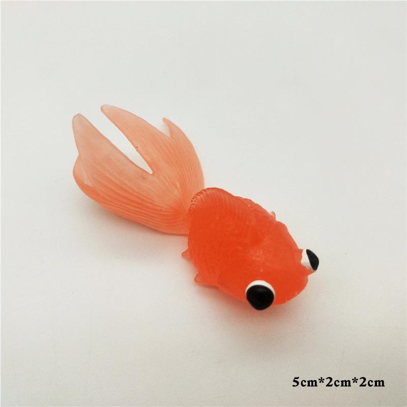 Large Soft Gel Simulation Goldfish Toy for Children - Fake Colorful Fish Model for Catching and Water Play