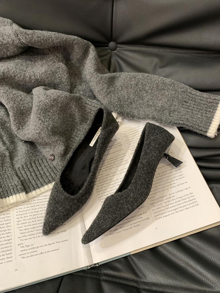 French Black High Heels Pointed Single Shoes Women's Shoes 2025 New Autumn and Winter Outer Wear Plush Commuter Fluffy Shoes