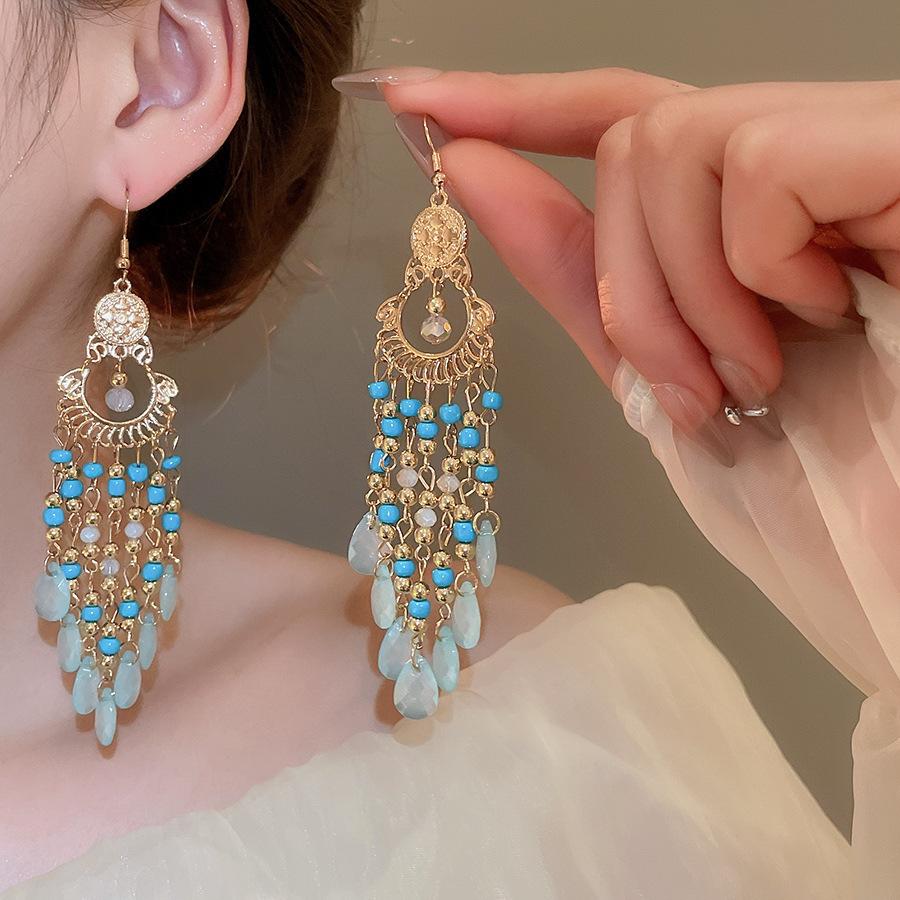 Bohemian ethnic style fringed earrings long niche woven feather earrings new travel wear earrings women