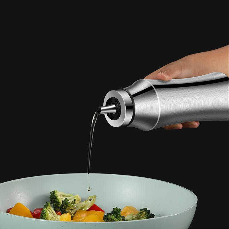 Kitchen Supplies Leak Proof Gravy Durable 500ML\750ML Oil Can Stainless Steel Oil Dispenser Soy Sauce Olive Oil Bottle