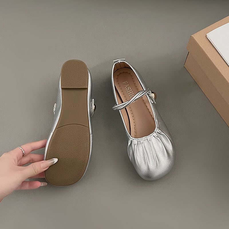 Flat-bottomed Mary Jane Single Shoes Women's New Summer French Evening Breeze Gentle Matching Skirt Shallow Mouth Soft-soled Beanie Shoes