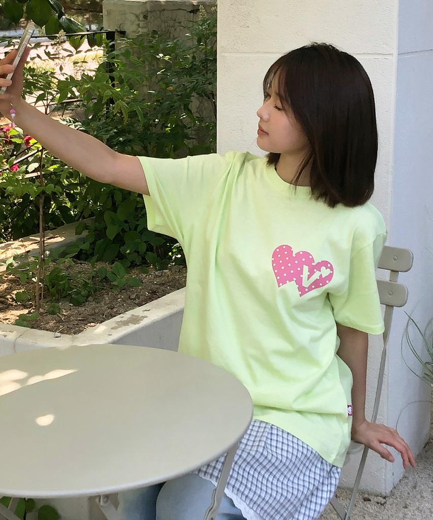VIDEO JOCKEY Double Heart T-Shirt [Yellow Green]