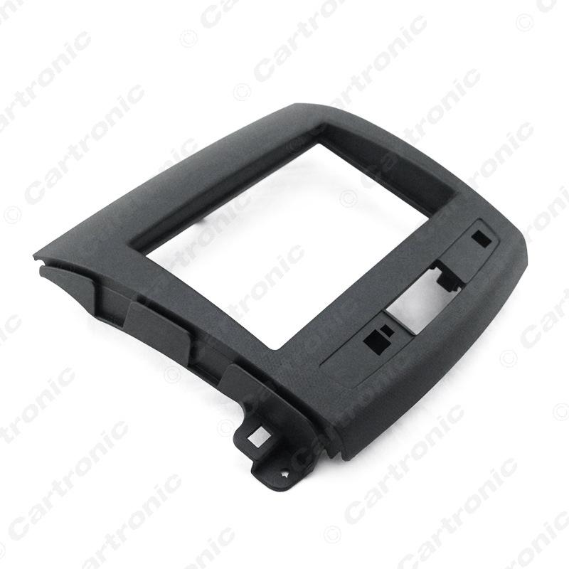 Mitsubishi Outlander 2008-2012 Car Audio & Video Modification Frame Panel