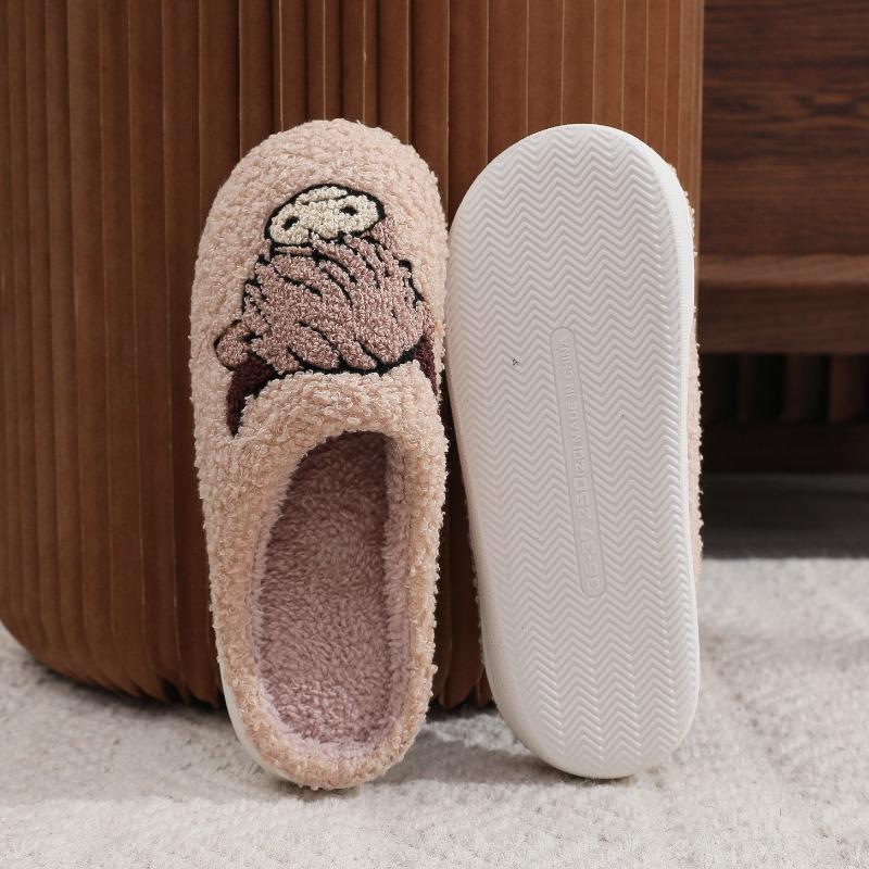 Christmas Hot Selling Animal Printed Cotton Slippers for Men and Women At Home, Winter Woolen Slippers