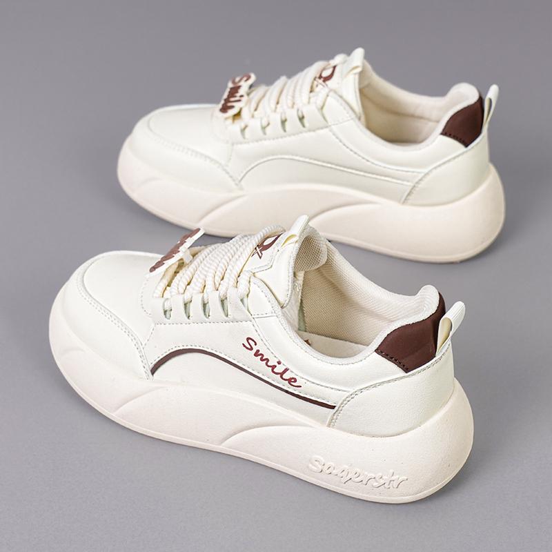 

Sneakers autumn new soft soles are not tired, students large size to small white board shoes 34
