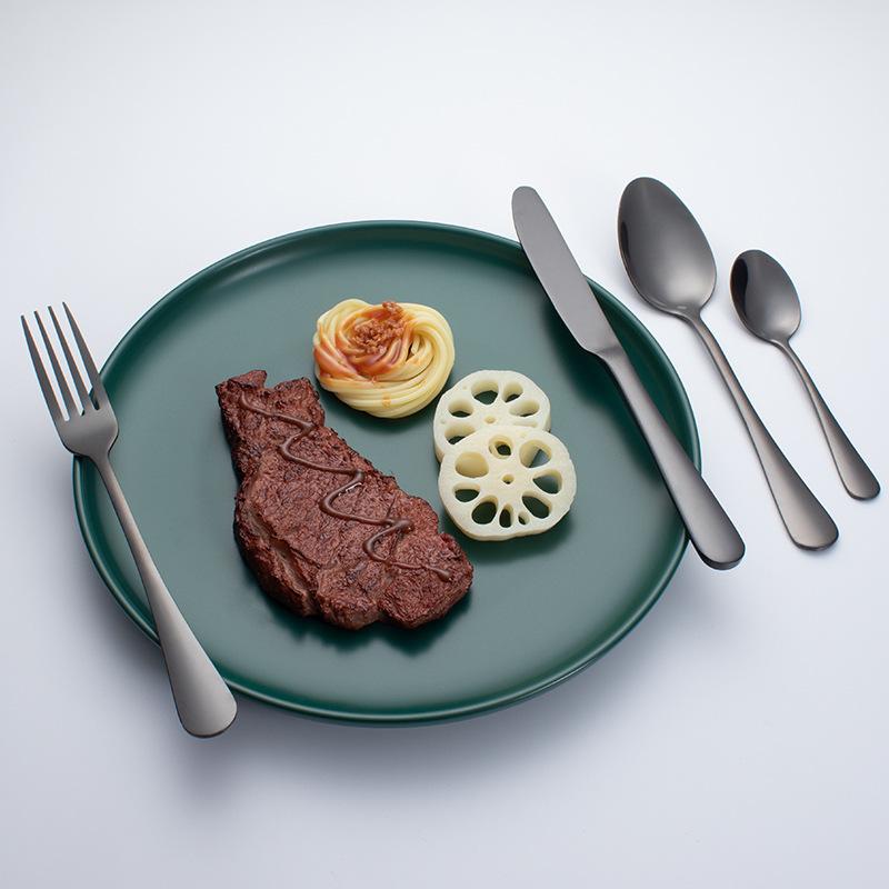 24st svart handtag gyllene bestick set rostfritt stål kniv gaffel sked porslin bestick set festival kök servis present