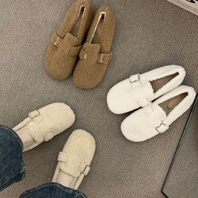 Flat-bottomed fluffy shoes for women's outer wear 2025 new autumn and winter one-pedal piled laden shoes gentle white Mary Jane cotton shoes