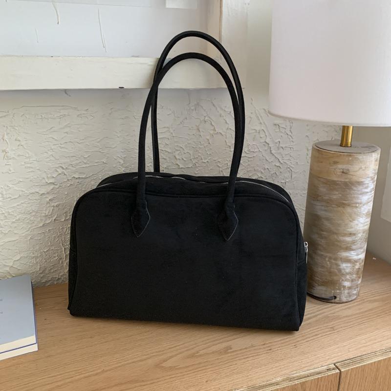 Suede bag women's large-capacity new autumn and winter versatile shoulder underarm bag commuter travel bag