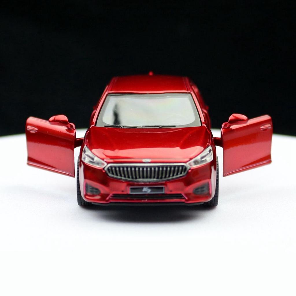 1/43 KIA K7 Model Mașină de Jucărie pentru Copii MSZ CCA Aliaj Diecast Sedan Vehicul Miniatură Tracțiune înapoi Colecție Cadou pentru Copii Băieți
