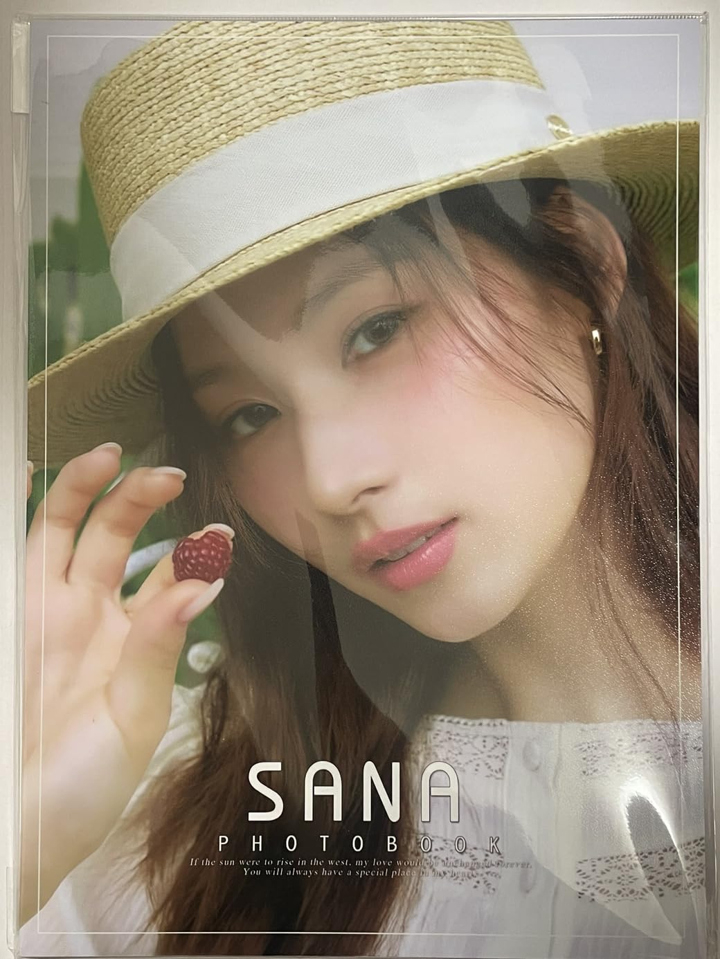 

SANA TWICE Goods Photo Book Premium Photo Book Premium Photo Book (SANA) білий