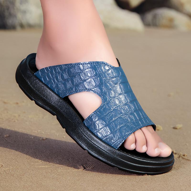 Fashion Fashion Outdoor Thick Soled Designer Men Slippers Leather Breathable Cool Ultralight Summer Men Non Slip Comfort Beach Slippers