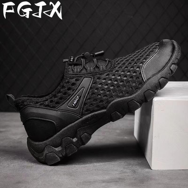 

Climbing mountains and wading rivers, mesh shoes men s mountaineering shoes 2025 new mesh breathable outdoor sports shoes lightweight 39 чёрный