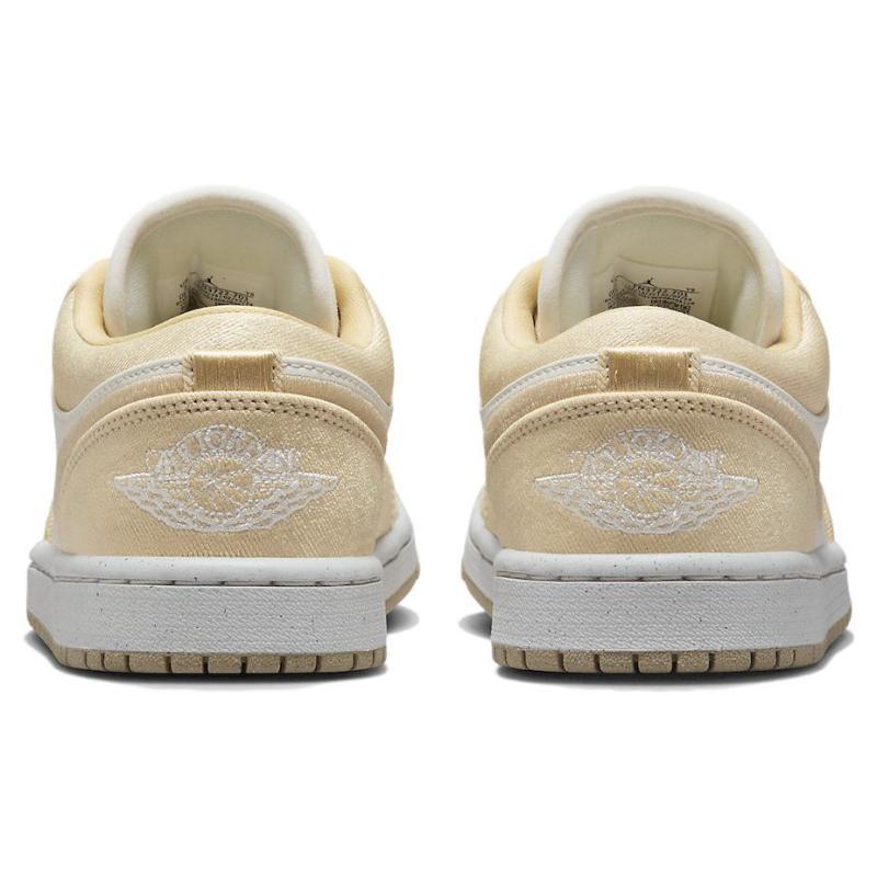 Jordan 1 Low Se Team Gold Women's Jordan FN3722-701