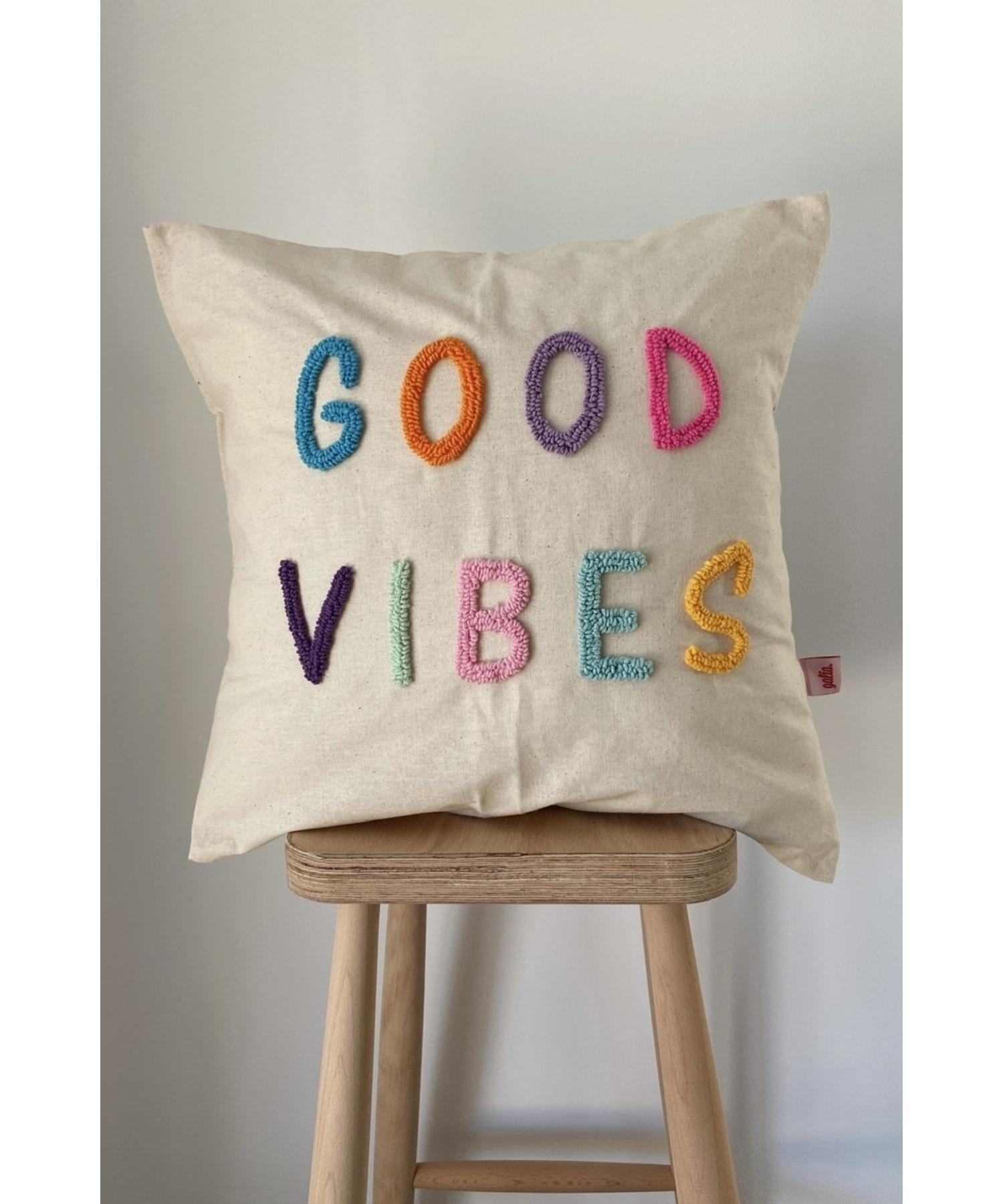 

Чехол на подушку из стираного льна Good Vibes с девизом 45*45 см
