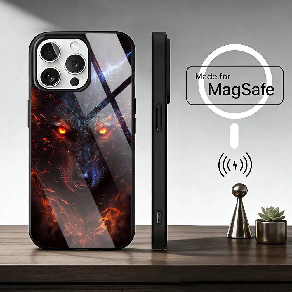 Angry Animal W-Wolf Fierce Phone Case For iPhone17,16,15,14,13,12,11 Plus,Pro Magnetic with Magsafe Wireless Charging