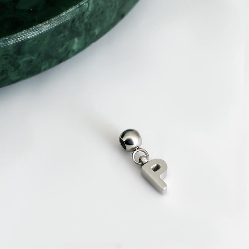 DIY Letter Necklace: 26 English Letter Pendant, Pull-Out Chain, Personalized Single Pendant Accessories