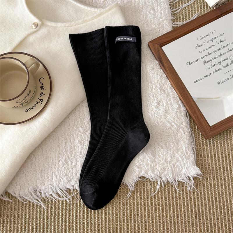 

High-End Calf Socks Season Letter Label Double Needle Long Tube Stacking Socks Solid Color Versatile Fashion Trendy Socks One size fits all чорний