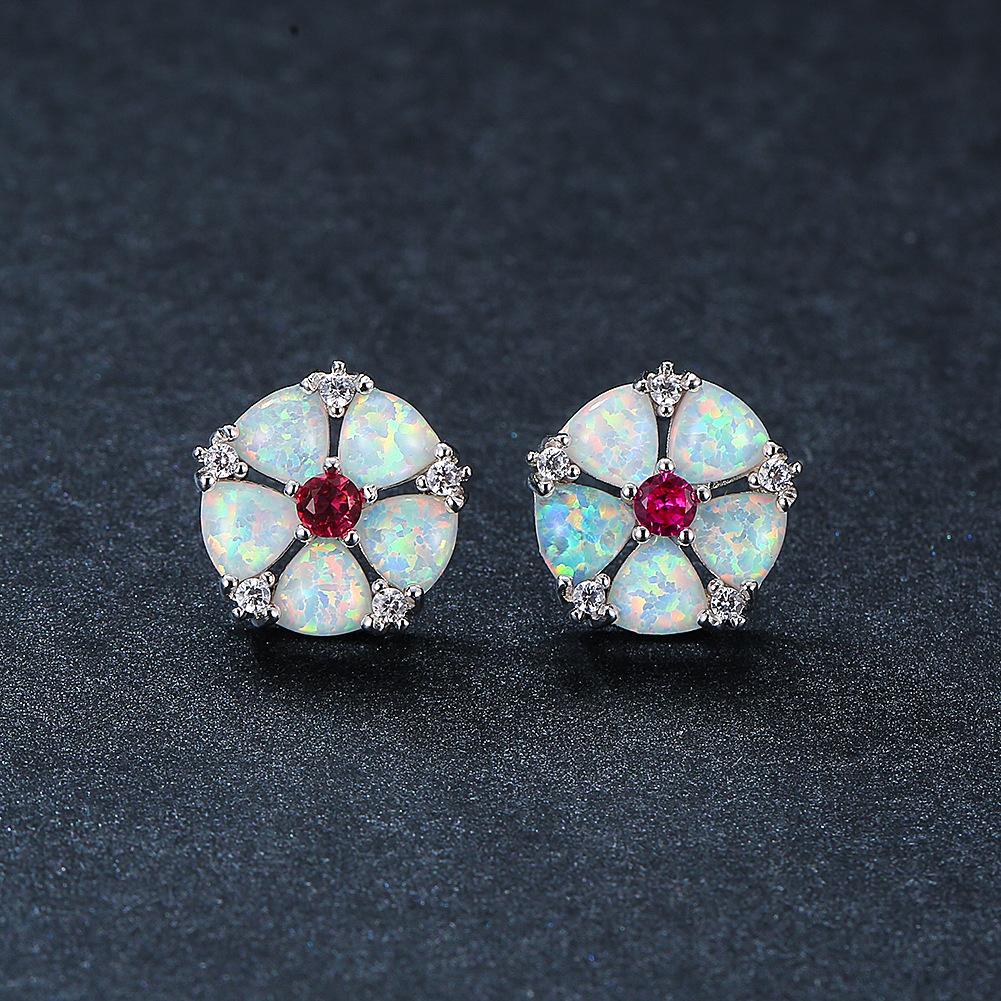 Japanese and Korean Version of New Diamond Studded Flower Earrings for Women Simple Temperament Personality Versatile Earrings and Earrings