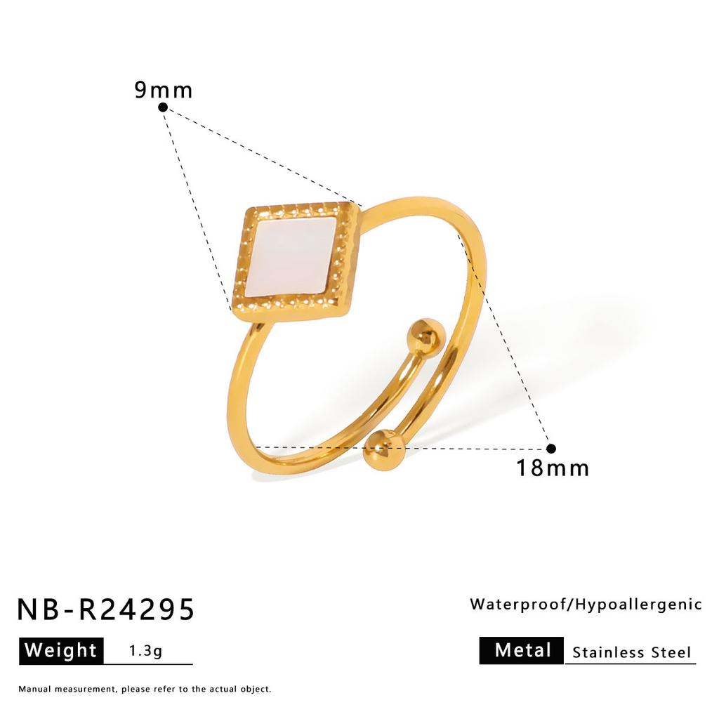 18K Gold Plated Stainless Steel Flower Pearl Ring, Custom Vintage Statement Ring for Cocktail Party Birthday Gift