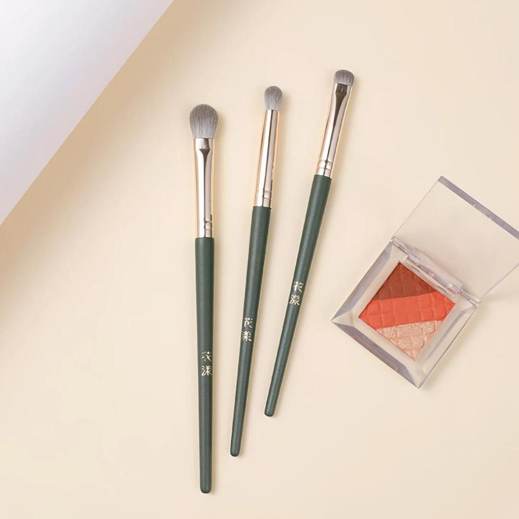 Huayang Eyeshadow Brush, 3 Pieces, Beginner-Friendly, Eyeshadow Blending, Skin-Friendly Makeup Brush, Soft Bristles