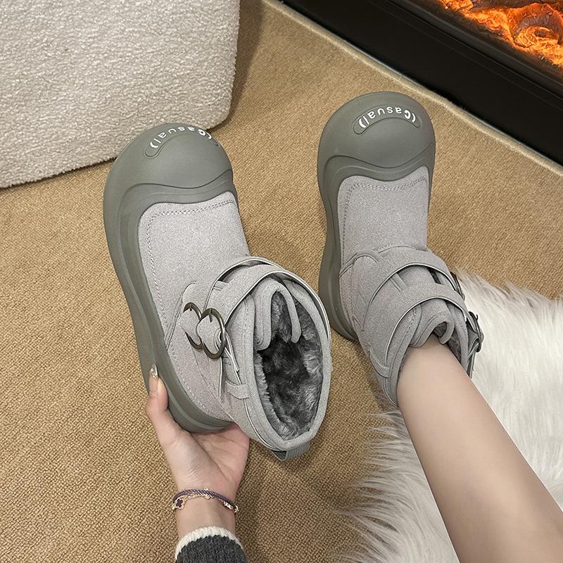 Internet celebrity cotton boots women's winter 2025 new super fire warm versatile thick sole non-slip velvet fur integrated cotton shoes