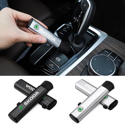 Retractable Car Cleaning Brush Interior Dashboard Dust Removal Tools For Octavia Superb Rapid Kodiaq Karoq Fabia Kamiq RS