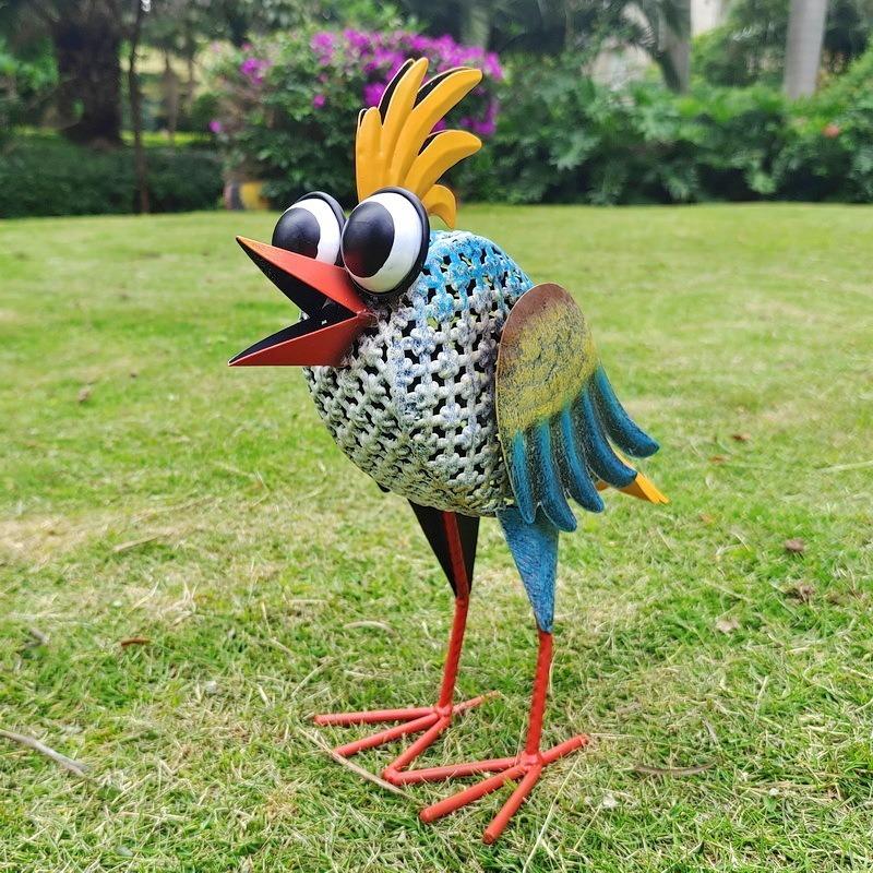Garden Ornament Outdoor Modern Figurines Creative Metal Bird Sculptures Miniature Aesthetic Elegant Accessories Home Decorations
